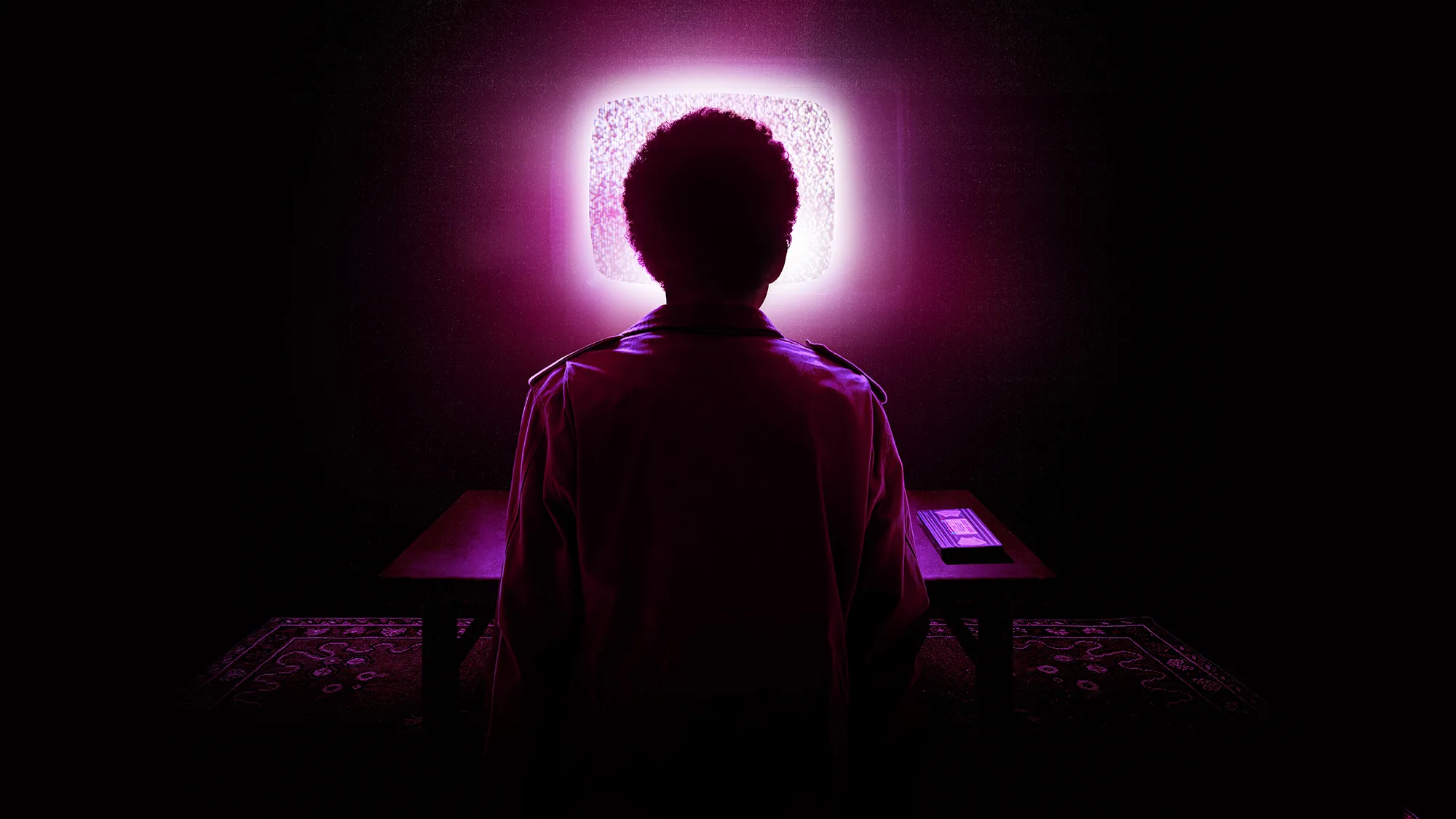 ‘I Saw The TV Glow’ Review: A Horrifying Identity Crisis