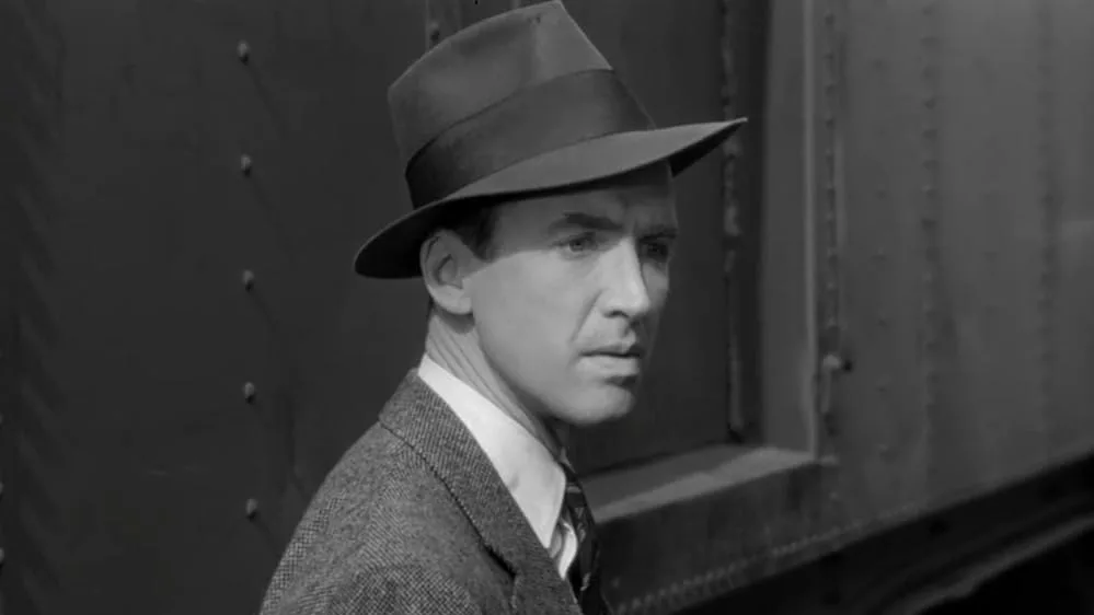 ‘It’s a Wonderful Life’ Review: The Christmas Film That Inspires Us to Live