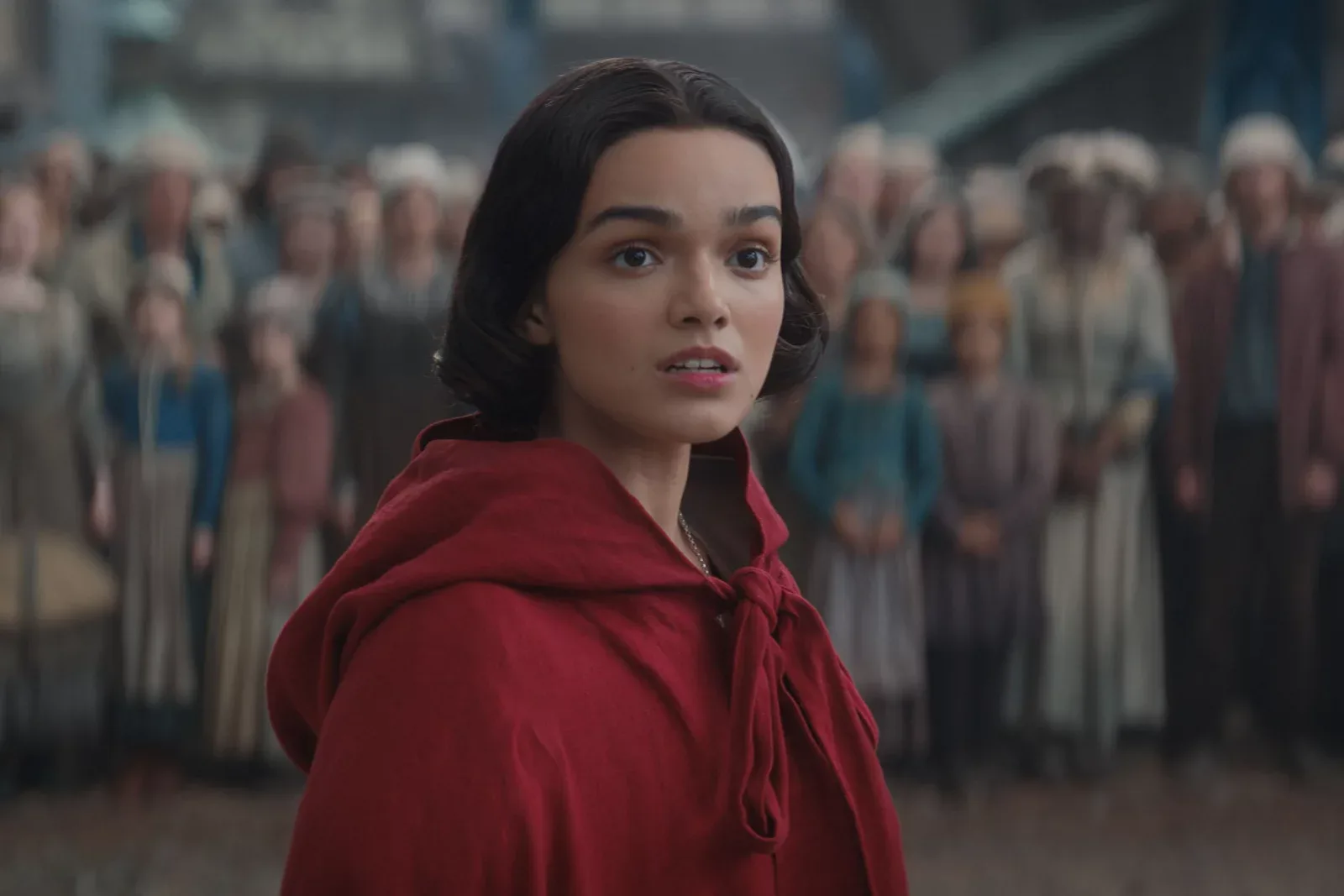 'Snow White' Review: A Glimmer Of Old School Disney Magic