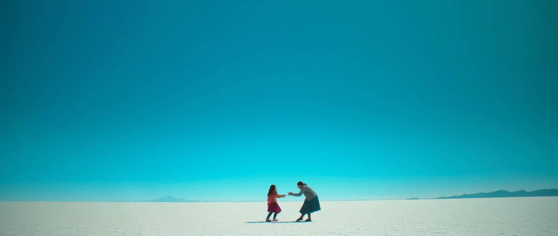 'Cielo' Director Alberto Sciamma & Star Fernanda Gutiérrez Aranda Talk About SXSW Film