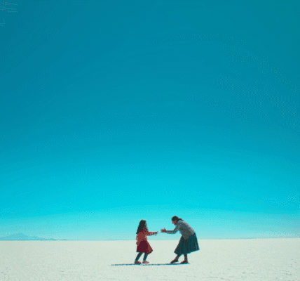 'Cielo' Director Alberto Sciamma & Star Fernanda Gutiérrez Aranda Talk About SXSW Film