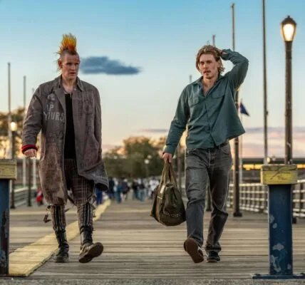 'Caught Stealing' Review: Austin Butler Takes NYC In '90s Crime Comedy Thriller