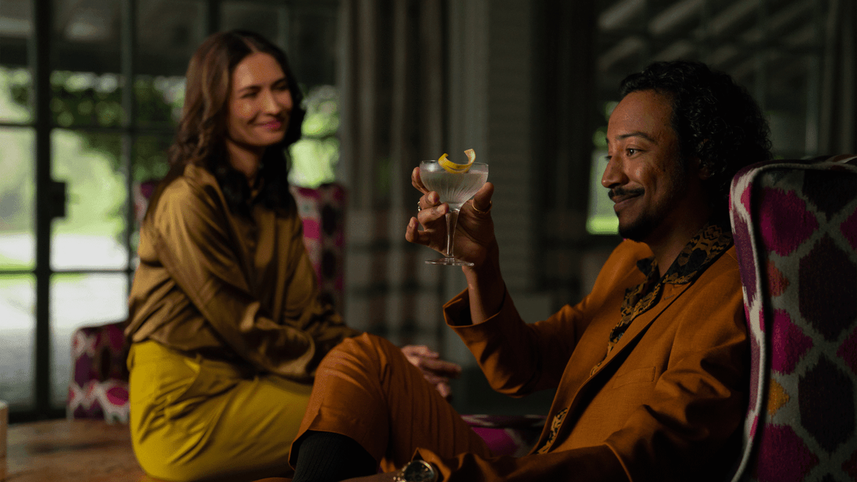 'Pluribus' Episode Lengths, Titles, and Descriptions