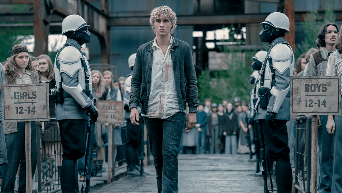 Jennifer Lawrence's Katniss & Josh Hutcherson's Peeta To Return In 'Hunger Games: Sunrise on the Reaping'