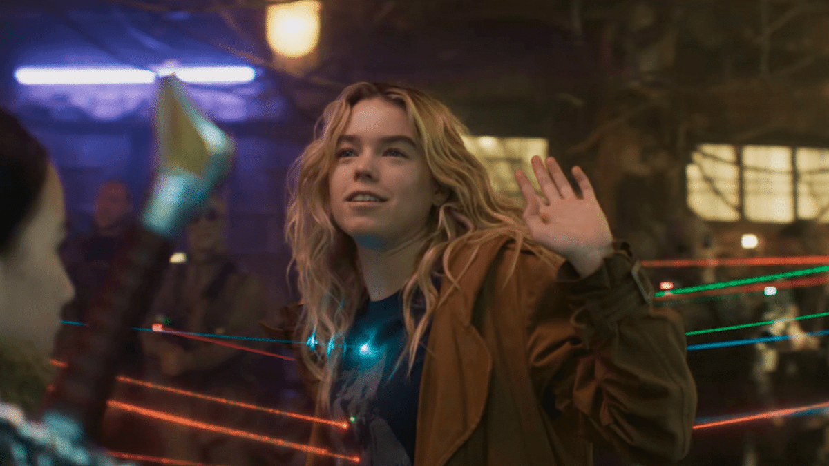 First ‘Supergirl’ Teaser Trailer Shows First Look At Krem, Lobo, and The End of Krypton