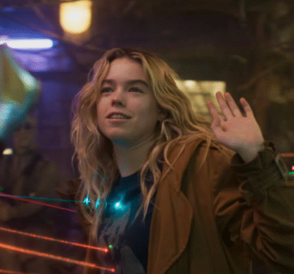 First ‘Supergirl’ Teaser Trailer Shows First Look At Krem, Lobo, and The End of Krypton